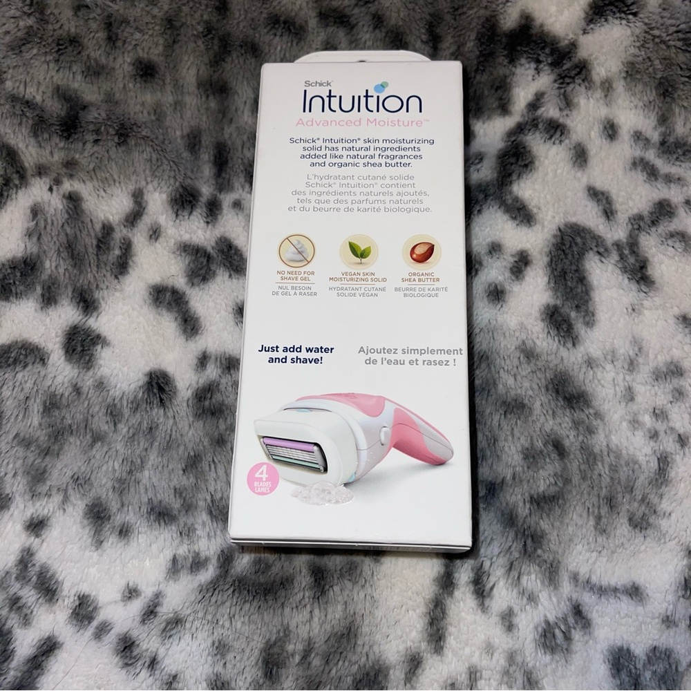Schick Intuition Razor - Picture 8 of 9